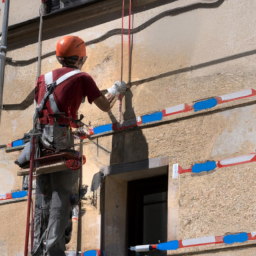 Peinture façade : changez l'apparence de votre maison avec une nouvelle couleur éclatante Briancon